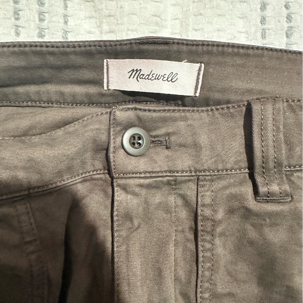 Madewell Olive Twill Barrel Pants
